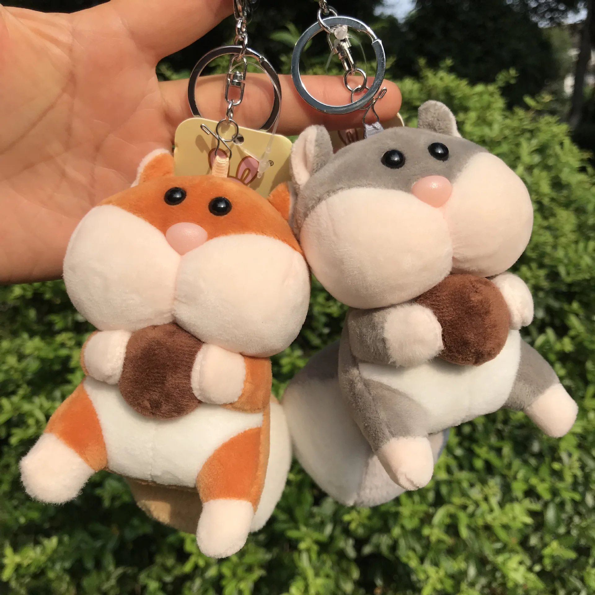 11cm Creative Cute Squirrel Plush Keychain Pendant Doll Kawaii Soft Stuffed Animals Plush Toys Couple Kids Backpack Charm Gifts
11cm Creative Cute Squirrel Plush Keychain Pendant Doll Kawaii Soft Stuffed Animals Plush Toys Couple Kids Backpack Charm Gifts