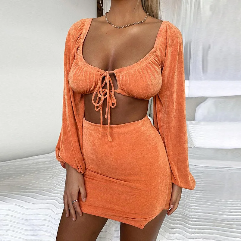 2022 New Spring Summer Two Piece Set Women Casual Solid Outfit Fashion Square Collar Crop Top Slim High Waist Skirt Sets Female
2022 New Spring Summer Two Piece Set Women Casual Solid Outfit Fashion Square Collar Crop Top Slim High Waist Skirt Sets Female