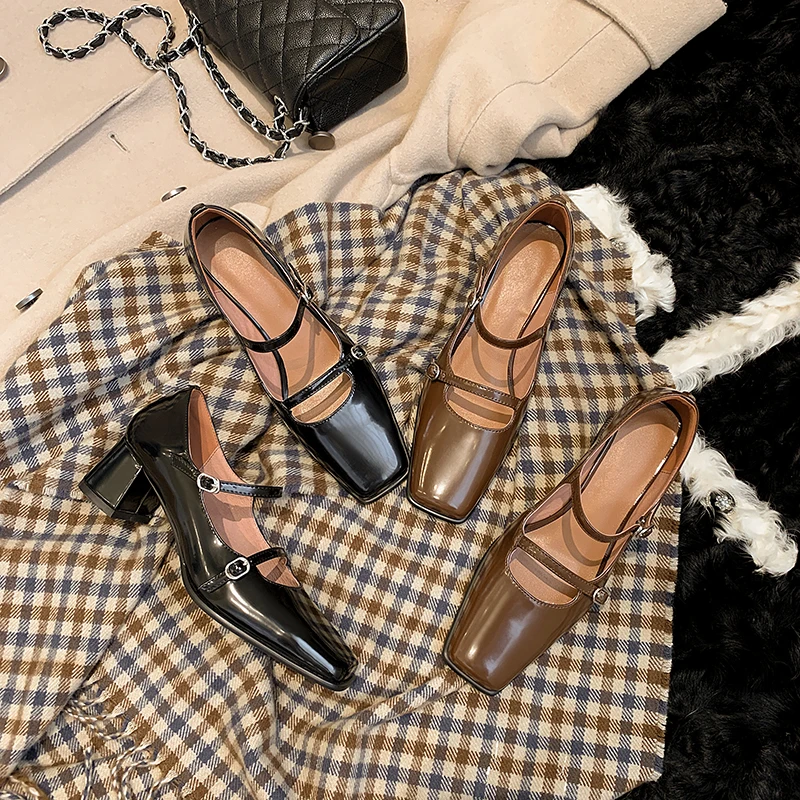 Women Pumps Med Heels Mary Janes High Heeled Ladies Shoe Elegant Female Leather Dress Shoes Spring Autumn Buckle Shoes for Women
Women Pumps Med Heels Mary Janes High Heeled Ladies Shoe Elegant Female Leather Dress Shoes Spring Autumn Buckle Shoes for Women