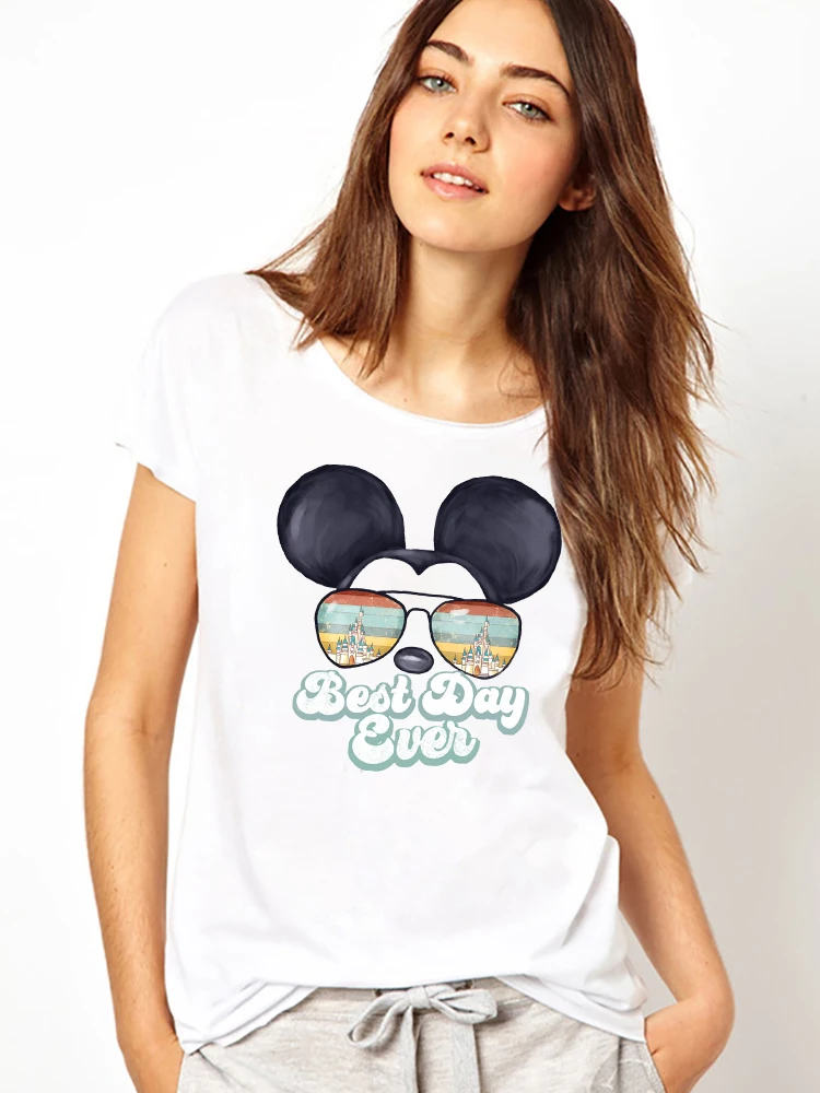 Summer New Women T-Shirts Mickey Mouse Print Sunglasses Series Female T Shirts Casual Top Tees Short Sleeve Lady Disney Hot Sell
Summer New Women T-Shirts Mickey Mouse Print Sunglasses Series Female T Shirts Casual Top Tees Short Sleeve Lady Disney Hot Sell