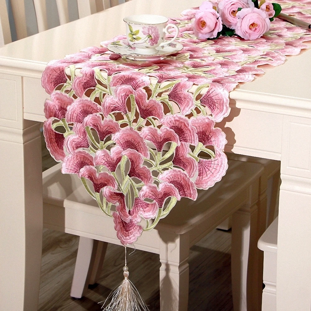 Idyllic Embroidered Table Runner Tablecloth for Wedding Hotel Dinner Party Fashion Table Flag Pink Elegant Floral Table Cover
Idyllic Embroidered Table Runner Tablecloth for Wedding Hotel Dinner Party Fashion Table Flag Pink Elegant Floral Table Cover