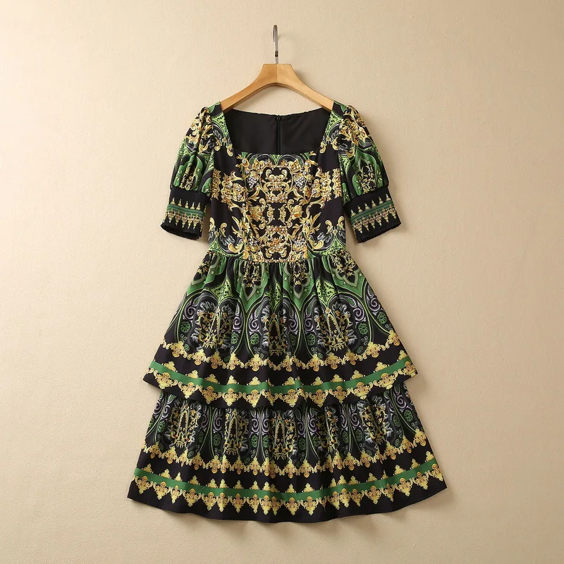 Женская одежда в европейском и американском стиле, новинка весны 2023, модное винтажное платье с квадратным воротником и коротким рукавом, принтом и бусинами
Женская одежда в европейском и американском стиле, новинка весны 2023, модное винтажное платье с квадратным воротником и коротким рукавом, принтом и бусинами