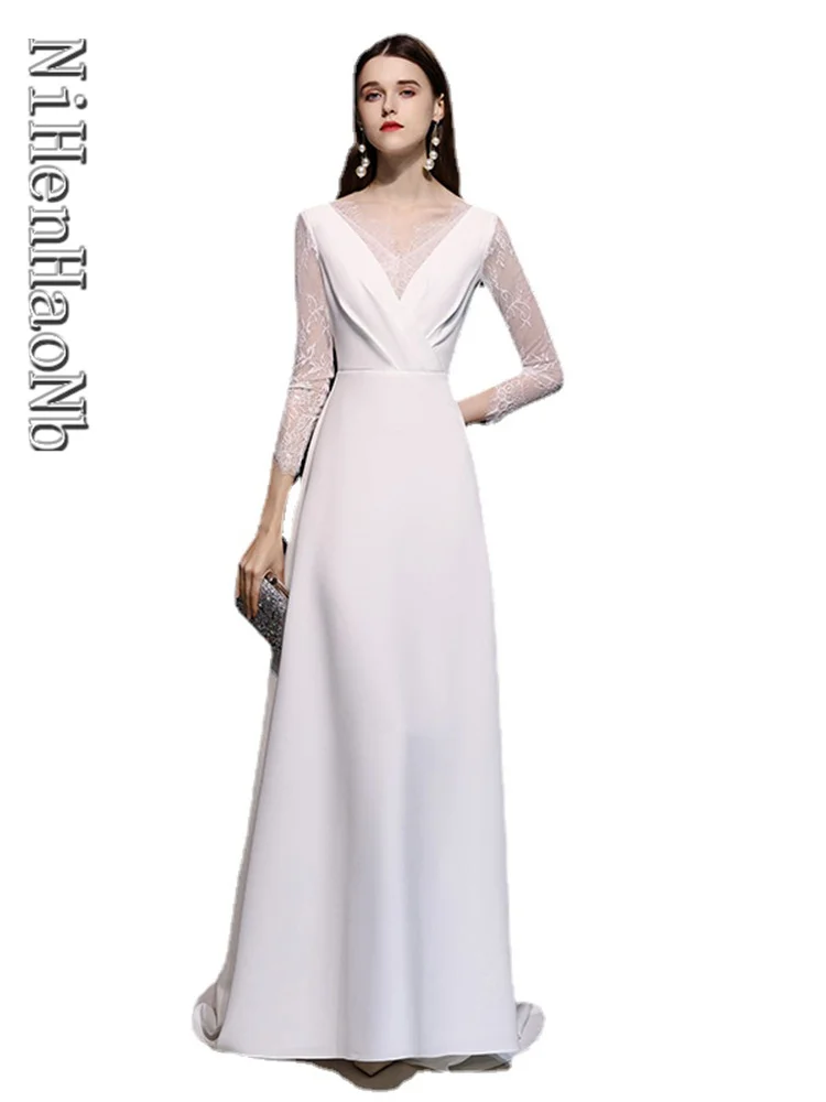 2023 New Design Lace Sleeve Satin Wedding Dress Backless V-Neck Bride Gown Vestidos De Novia
2023 New Design Lace Sleeve Satin Wedding Dress Backless V-Neck Bride Gown Vestidos De Novia