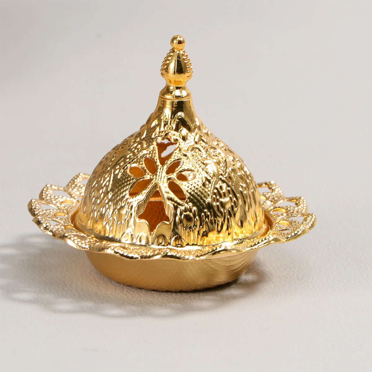 Burner Holder Stick Cone Vintage Chinese Lotus Flowerbowl Metal Stand Asian Pot Coil
Burner Holder Stick Cone Vintage Chinese Lotus Flowerbowl Metal Stand Asian Pot Coil