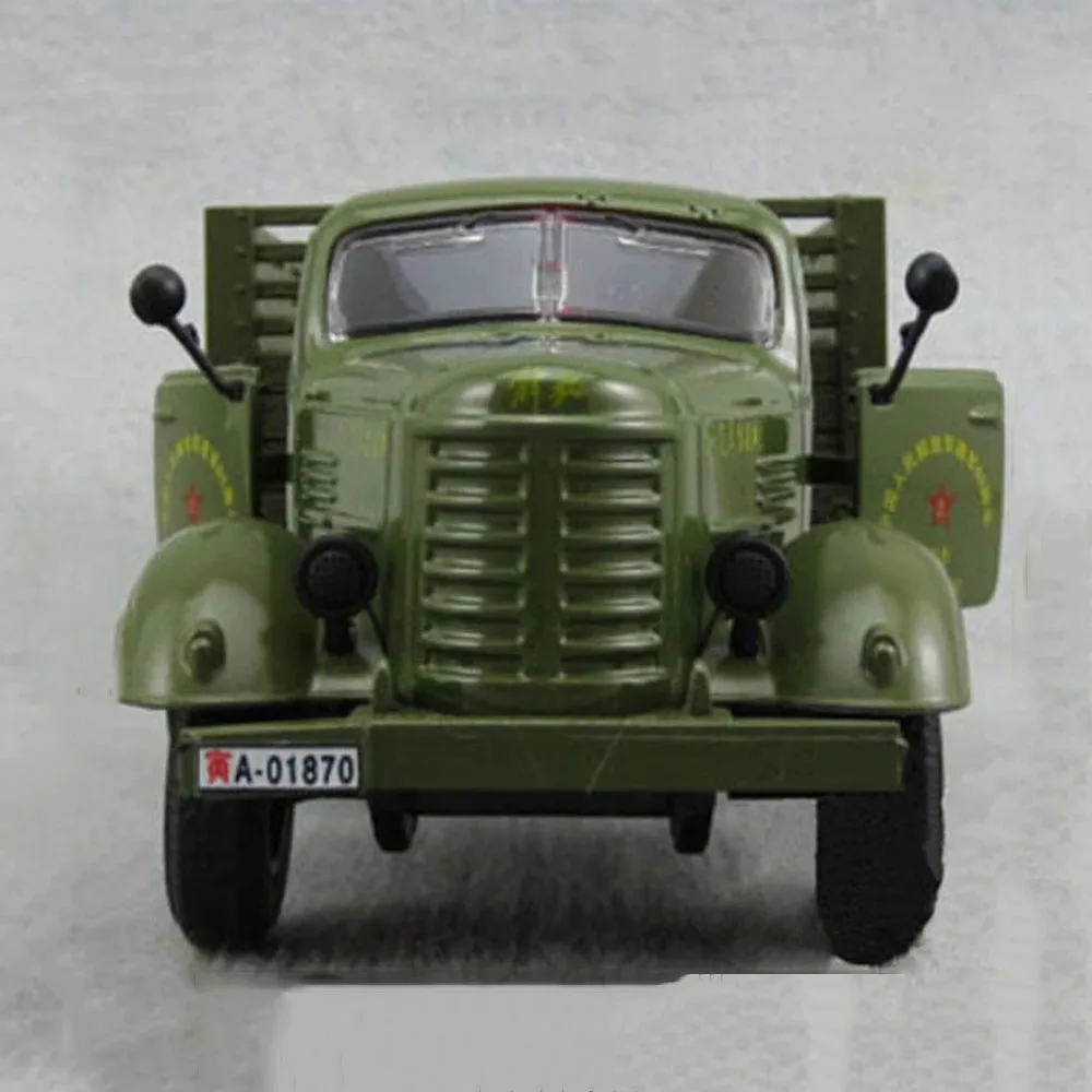 1/32 Jiefang Military Classic Diecast Truck Model With Light Sound Army Car for Collection Children Toy
1/32 Jiefang Military Classic Diecast Truck Model With Light Sound Army Car for Collection Children Toy