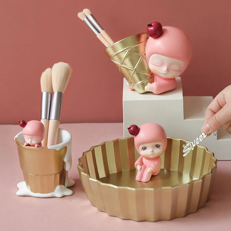 Creative Ornaments Home Table Pen Holder Storage Box For Children Bedroom Birthday Gifts Home Decor decoração
Creative Ornaments Home Table Pen Holder Storage Box For Children Bedroom Birthday Gifts Home Decor decoração