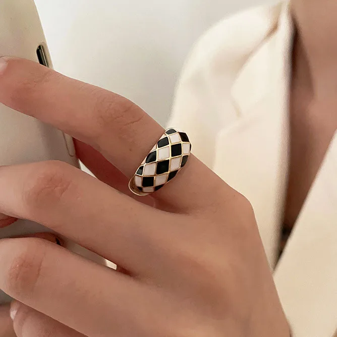 Luxury Personality Gold Black White Mesh Open Adjustment Rings For Women Men Punk Special Design Fashion Jewelry Gift 
Luxury Personality Gold Black White Mesh Open Adjustment Rings For Women Men Punk Special Design Fashion Jewelry Gift