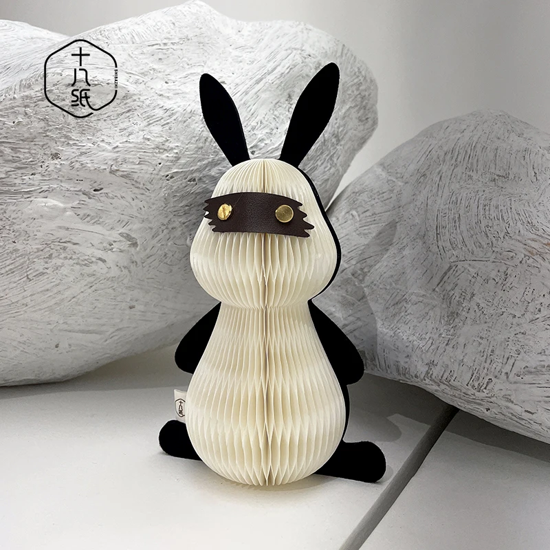 Internet celebrity rabbit ornaments 
Internet celebrity rabbit ornaments