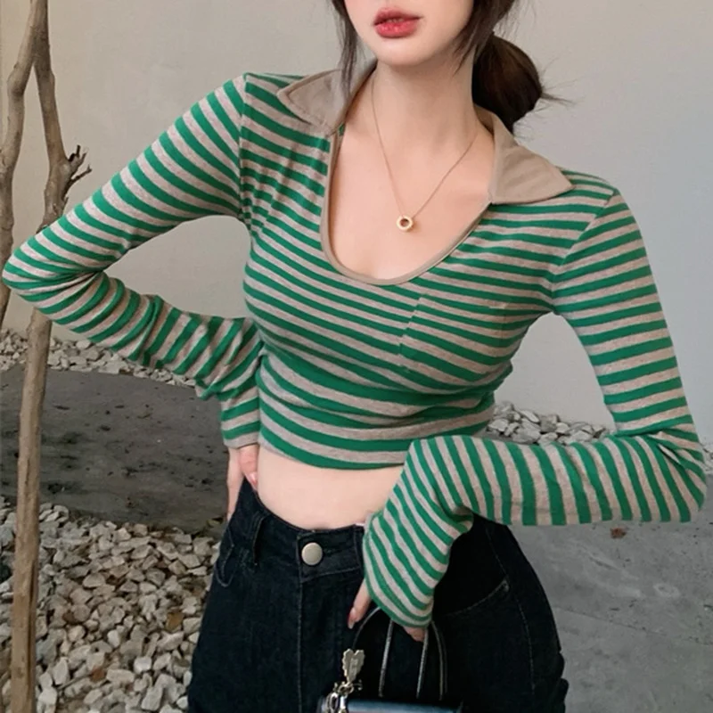 Women's T-shirt Y2k Striped Short Slim Fit Lapel Crop Top 2022 Spring Chic U-neck Green Long Sleeve Blouses Basic Woman clothes
Women's T-shirt Y2k Striped Short Slim Fit Lapel Crop Top 2022 Spring Chic U-neck Green Long Sleeve Blouses Basic Woman clothes