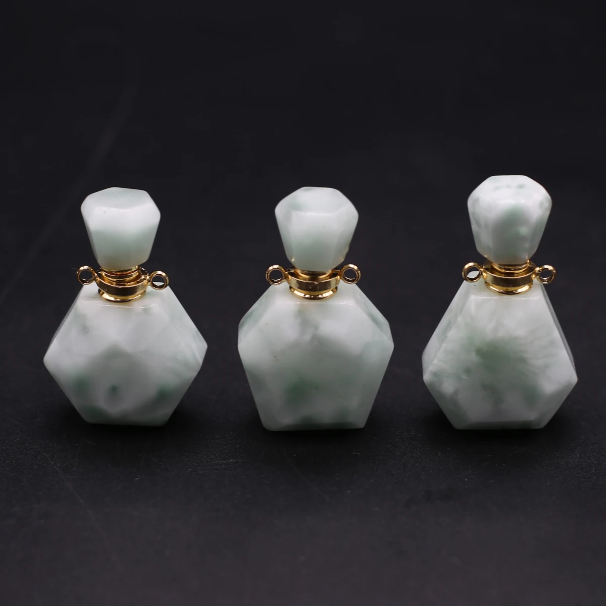 Women Essential Oil Diffuser Pendant Natural Stone Perfume Bottle Pendant Charms for Making DIY Jewerly Necklace Party Gift
Women Essential Oil Diffuser Pendant Natural Stone Perfume Bottle Pendant Charms for Making DIY Jewerly Necklace Party Gift