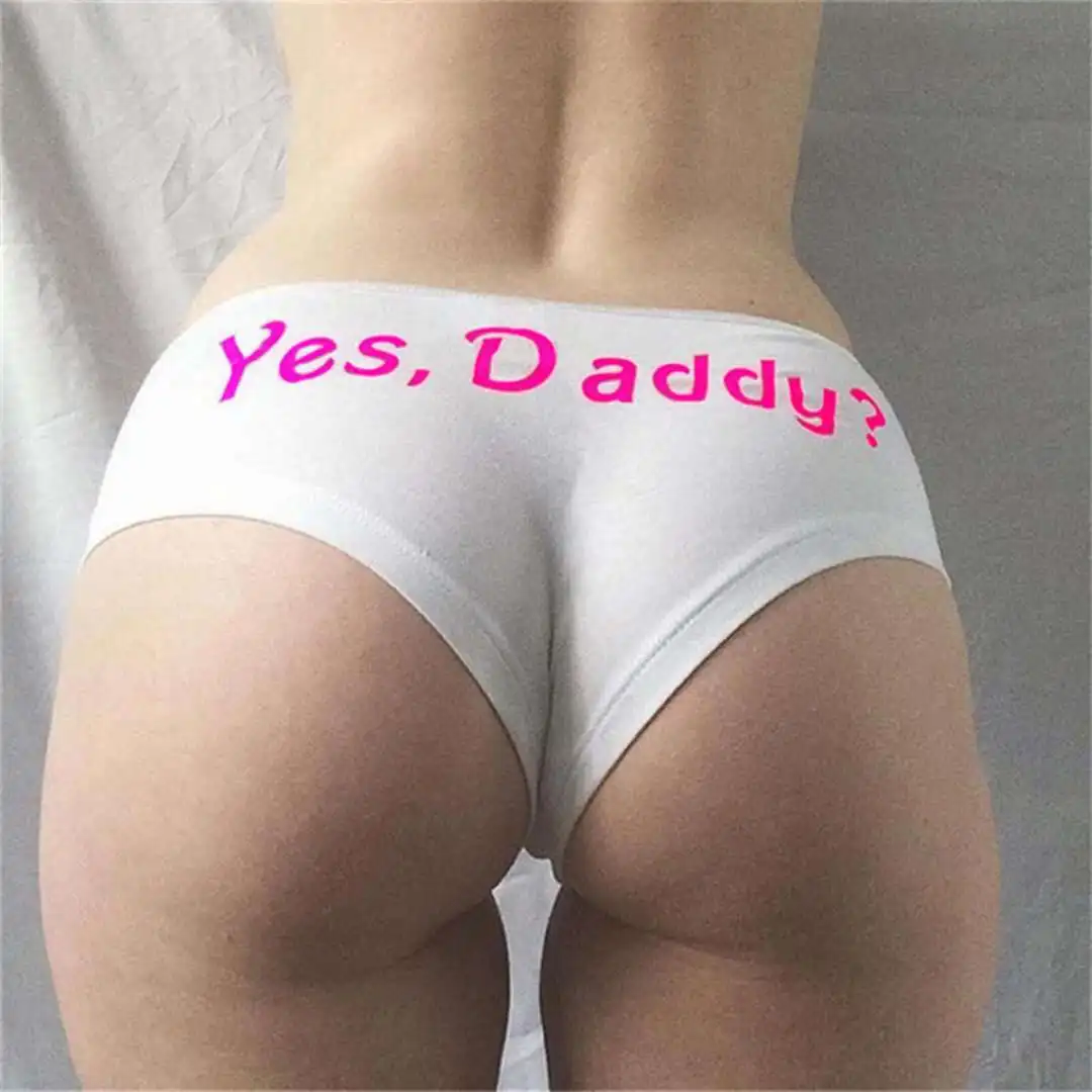Sexy Women Lingerie Funny G-string Briefs Underwear fashion Swimming trunks briefs alphabet print sexy briefs female lingeries
Sexy Women Lingerie Funny G-string Briefs Underwear fashion Swimming trunks briefs alphabet print sexy briefs female lingeries