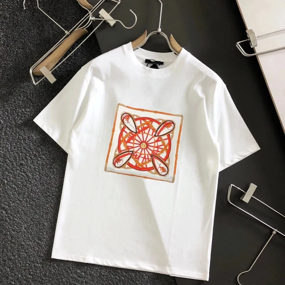 Luxury Brand Designer T Shirt for Women Men Unisex Printed Carriage Chain Loose Tees M-4XL
Luxury Brand Designer T Shirt for Women Men Unisex Printed Carriage Chain Loose Tees M-4XL