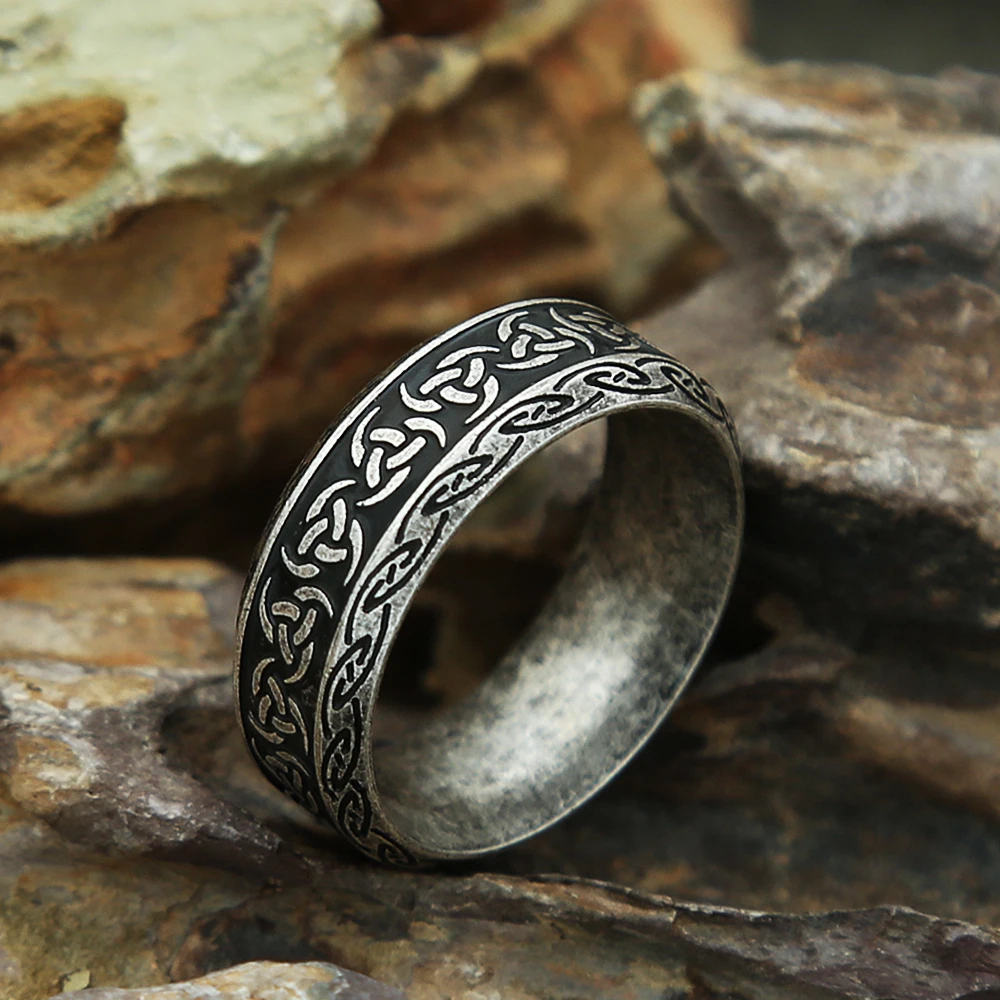 Simple Vintage Nordic Valknut Ring Dragon Pattern Stainless Steel Viking Rune Ring For Men Amulet Jewelry Gifts Dropshipping
Simple Vintage Nordic Valknut Ring Dragon Pattern Stainless Steel Viking Rune Ring For Men Amulet Jewelry Gifts Dropshipping