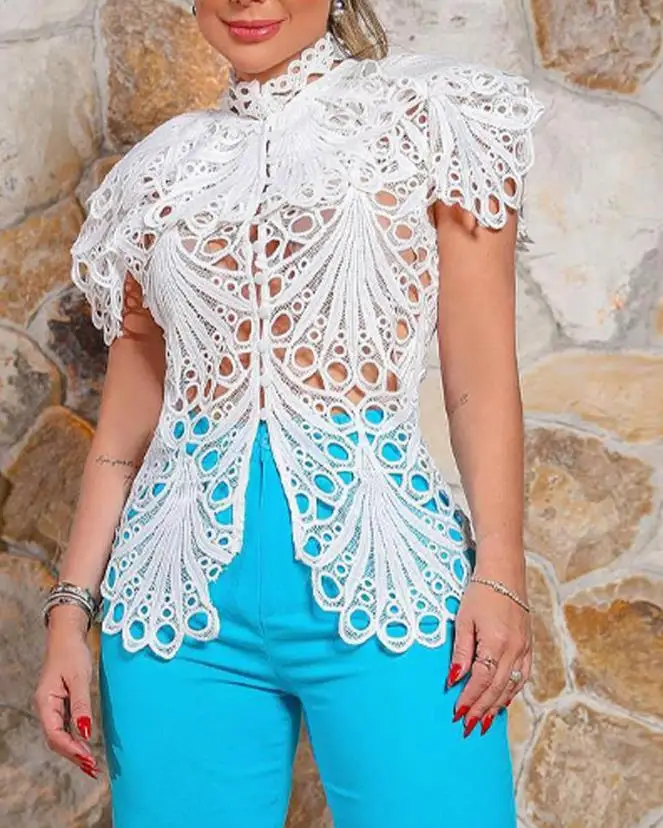 Top Women 2023 Spring Fashion Sexy Hollow Out Eyelet Embroidery Lace Mock Neck Plain Short Sleeve Daily T-Shirt Top Y2K Clothes
Top Women 2023 Spring Fashion Sexy Hollow Out Eyelet Embroidery Lace Mock Neck Plain Short Sleeve Daily T-Shirt Top Y2K Clothes