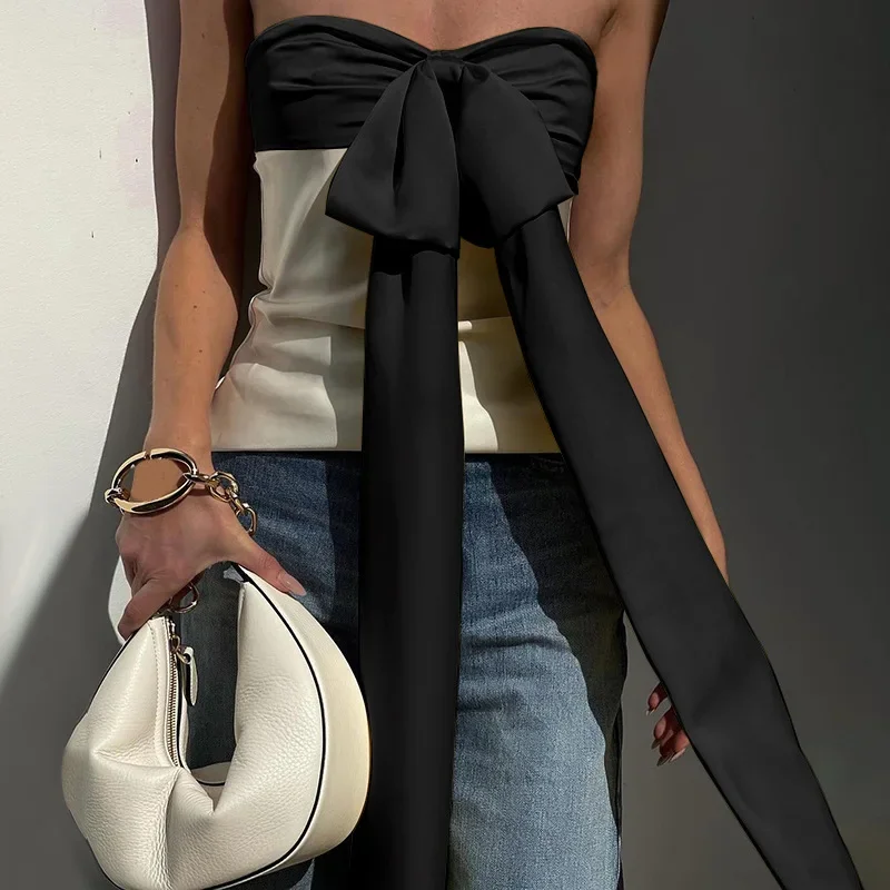 TARUXY Bow Bandage Shirts For Women Sexy Off Shoulder Slim Sleeveless Tank Top Femme 2024 New Fashion Street Casual Shirt Ladies
TARUXY Bow Bandage Shirts For Women Sexy Off Shoulder Slim Sleeveless Tank Top Femme 2024 New Fashion Street Casual Shirt Ladies