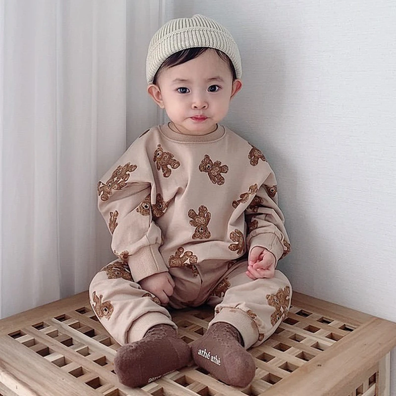 Toddler Kids Cartoon Bear Print Clothes Sets Autumn New Baby Long Sleeve Sweatshirt + Trousers Two Sets
Toddler Kids Cartoon Bear Print Clothes Sets Autumn New Baby Long Sleeve Sweatshirt + Trousers Two Sets