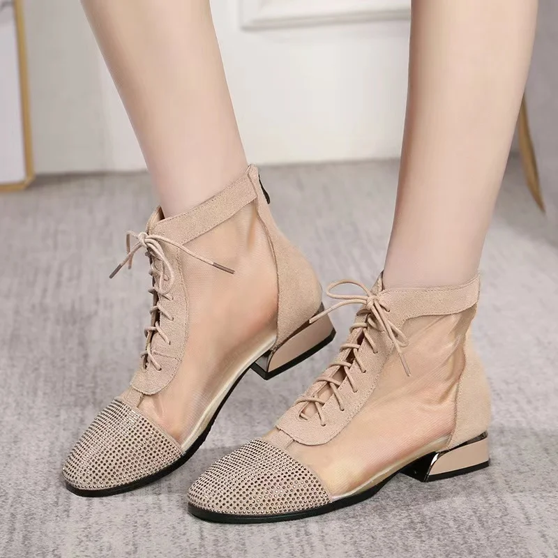Summer New Mesh Low Heel Women's Sandals Martin Boots Water Diamond Breathable Cool Boots Hollow out British Style Breathable
Summer New Mesh Low Heel Women's Sandals Martin Boots Water Diamond Breathable Cool Boots Hollow out British Style Breathable