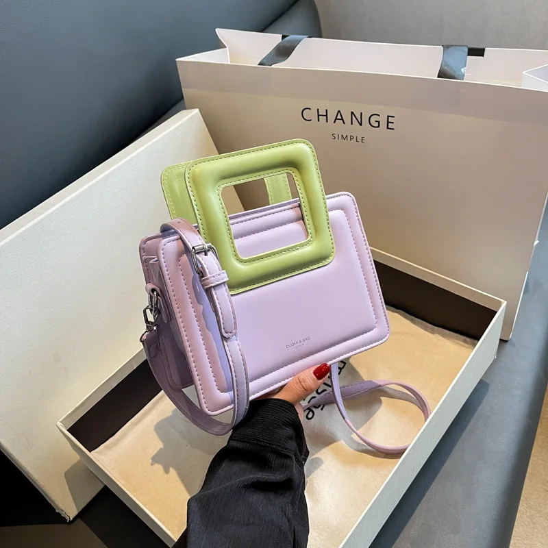 Women's Fashion Square Handbag Female Hit Colour One-shoulder Messenger Bag Ladies Casual Commuter Small Square Bag 2023
Women's Fashion Square Handbag Female Hit Colour One-shoulder Messenger Bag Ladies Casual Commuter Small Square Bag 2023