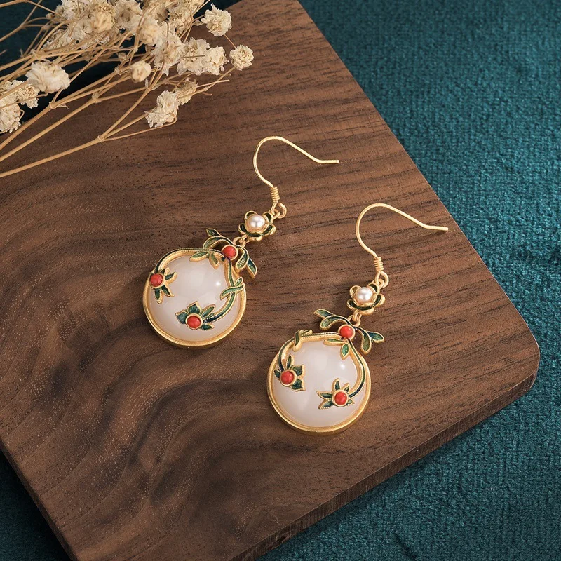 

Vinatage Earrings Classical China Style Ethnic Hetian Jade Earrings for Women Gilt Accessories Cheongsam Pearl Ear Jewelry Gifts