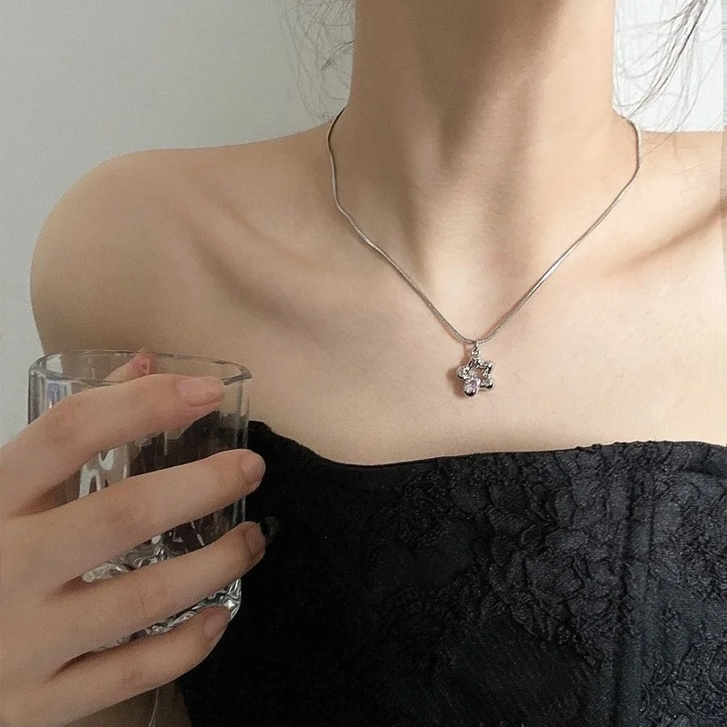 Pink Zircon Flowers Clavicle Necklace for Women Kawaii Fashion Necklaces Woman Design Korea Necklace Sweet Lady Cute Accesorios
Pink Zircon Flowers Clavicle Necklace for Women Kawaii Fashion Necklaces Woman Design Korea Necklace Sweet Lady Cute Accesorios