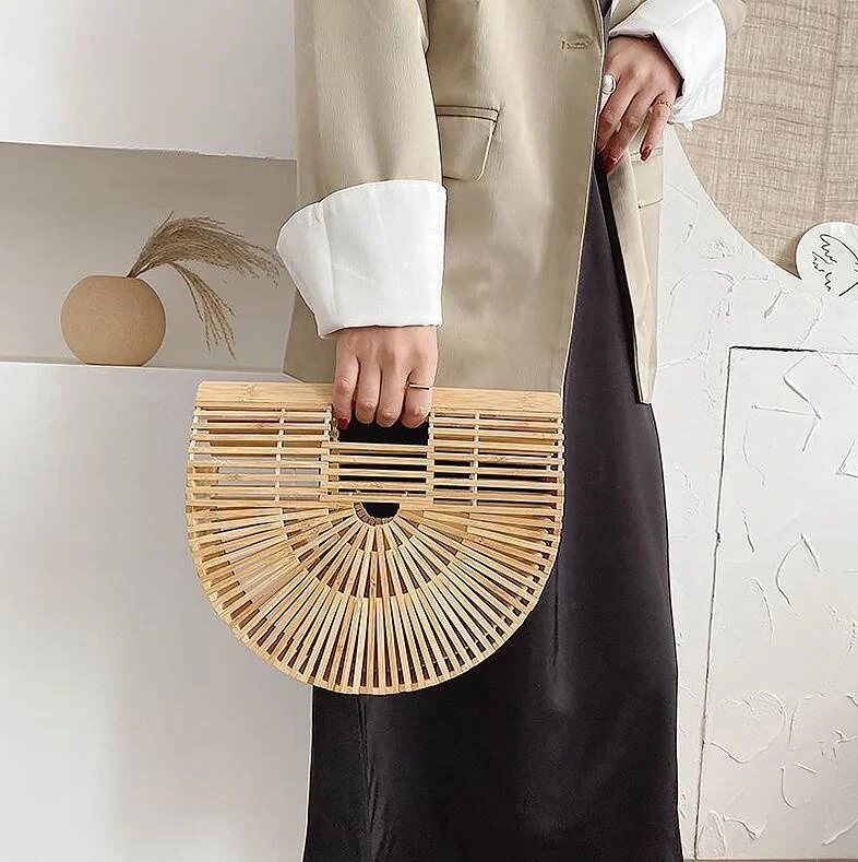 Chinese Characteristics Exquisite Niche Hollow Semi-circular Bamboo Woven Bag Internet Celebrity Outdoor Beach Retro Handbags
Chinese Characteristics Exquisite Niche Hollow Semi-circular Bamboo Woven Bag Internet Celebrity Outdoor Beach Retro Handbags