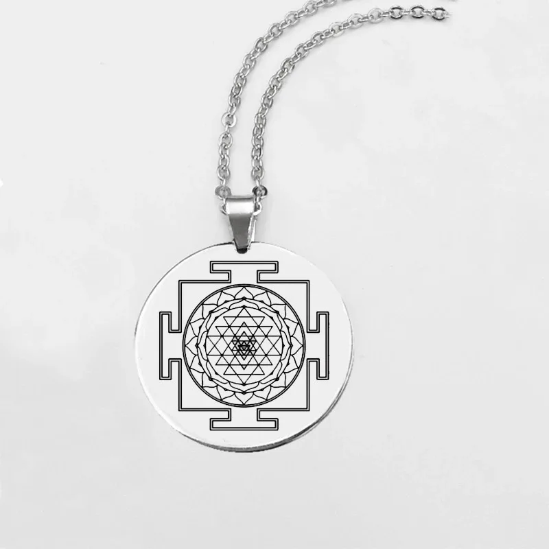 New Fashion Round Stainless Steel Special Symbol Necklace Cross Chain Pendant Pendant Jewelry Gift
New Fashion Round Stainless Steel Special Symbol Necklace Cross Chain Pendant Pendant Jewelry Gift