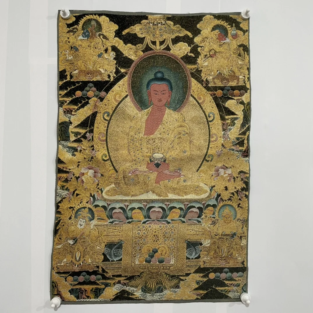 35" Thangka embroidery Tibetan Buddhism silk embroidery Medicine Buddha Amitabha lotus platform Thangka hanging screen
35" Thangka embroidery Tibetan Buddhism silk embroidery Medicine Buddha Amitabha lotus platform Thangka hanging screen