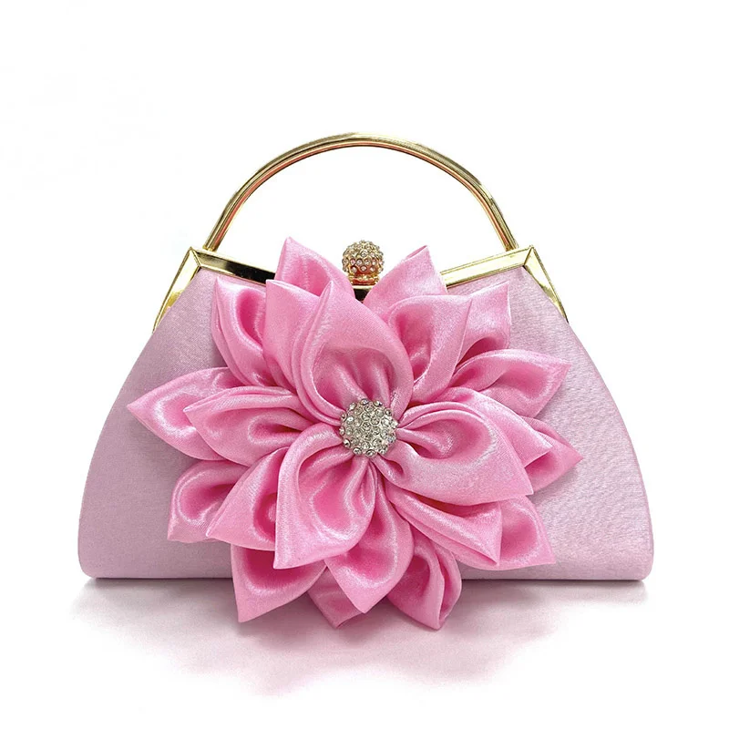 Satin Flower Clutches bag 2023 new women's elegant Handbag party Evening Bag Crystal Diamond Wedding Purse small totes B529
Satin Flower Clutches bag 2023 new women's elegant Handbag party Evening Bag Crystal Diamond Wedding Purse small totes B529