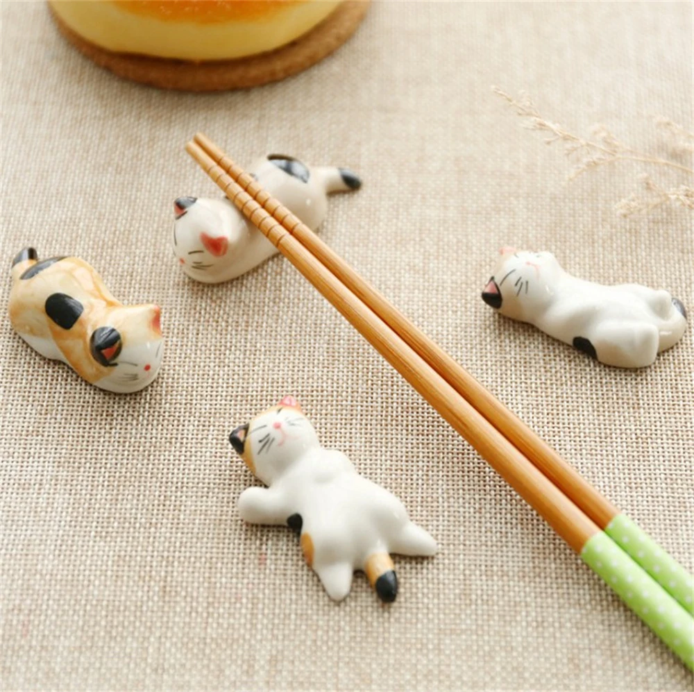 

Chopsticks Rest Holder Chopstick Cute Cat Ceramic Rack Fork Cat Pillow Spoon Stand Dinner Rests Decoration Japanese Style