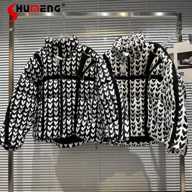 Winter New Non-Mainstream Style Full Body Heart Printing Pattern Warm Quilted Coat Casual Long Sleeve Down Jacket Female
Winter New Non-Mainstream Style Full Body Heart Printing Pattern Warm Quilted Coat Casual Long Sleeve Down Jacket Female
