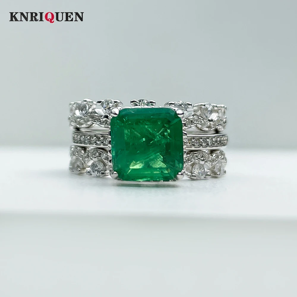 Luxury 100% 925 Sterling Silver 8*8mm Emerald Gemstone Rings for Women High Carbon Diamond 3 Layers Wedding Band Fine Jewelry
Luxury 100% 925 Sterling Silver 8*8mm Emerald Gemstone Rings for Women High Carbon Diamond 3 Layers Wedding Band Fine Jewelry