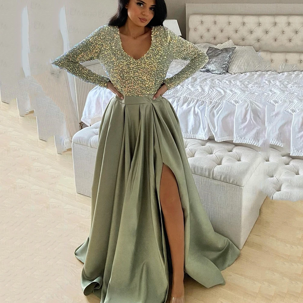 2022 Glitter Sequin A-Line Prom Dresses V-Neck Sexy High Slit Satin Green Long Sleeves Formal Gowns Vestidos De Gala
2022 Glitter Sequin A-Line Prom Dresses V-Neck Sexy High Slit Satin Green Long Sleeves Formal Gowns Vestidos De Gala