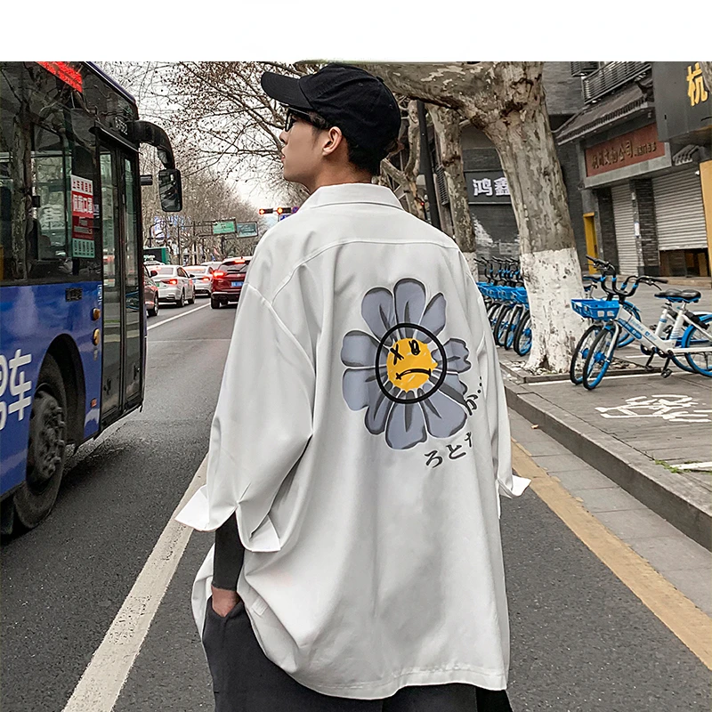 NEW IN Men White Flower Korean Shirts 2022 Mens Half Sleeve Harajuku Black Shirt Male Vintage Casual Clothing Button Up Shirt
NEW IN Men White Flower Korean Shirts 2022 Mens Half Sleeve Harajuku Black Shirt Male Vintage Casual Clothing Button Up Shirt