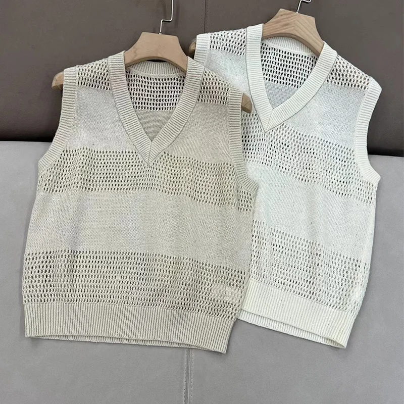 2023 Summer Lady Elegent Solid Color Vest V-neck 100% Linen Sleeveless Sequin Knit Top Women Casual Fashion Apricot Tank Tops
2023 Summer Lady Elegent Solid Color Vest V-neck 100% Linen Sleeveless Sequin Knit Top Women Casual Fashion Apricot Tank Tops