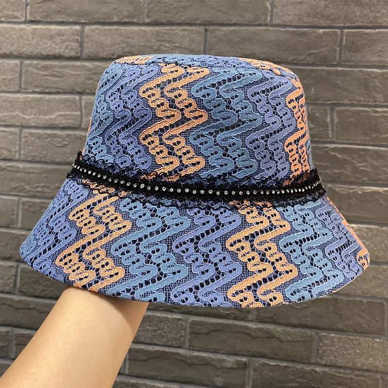 Korean Summer Fashion Lace Bucket Hats Striped Rhinestone Decoration Outdoor Sunshade Women's Caps Casual Beach Sun Hat
Korean Summer Fashion Lace Bucket Hats Striped Rhinestone Decoration Outdoor Sunshade Women's Caps Casual Beach Sun Hat