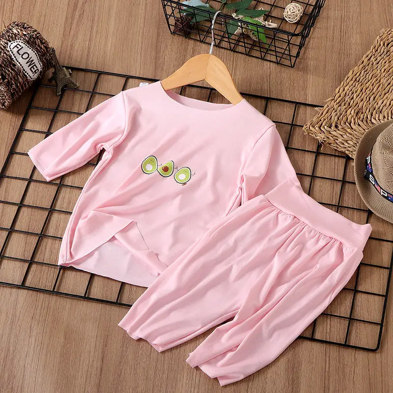 Baby short-sleeved suit boys' home clothes thin section girls' modal pajamas children's five-point sleeve summer
Baby short-sleeved suit boys' home clothes thin section girls' modal pajamas children's five-point sleeve summer