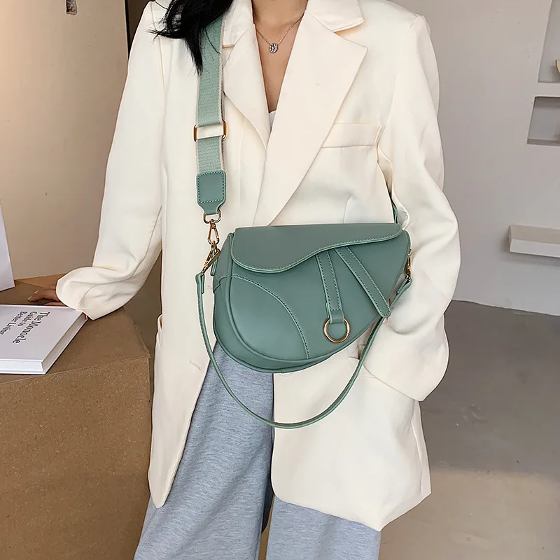 DICHOS retro women shoulder bags high quality leather shopping Crossbody bag 2022 summer fashion ladeis bag
DICHOS retro women shoulder bags high quality leather shopping Crossbody bag 2022 summer fashion ladeis bag