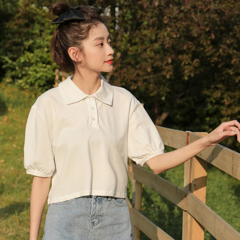 

Женские летние повседневные укороченные топы, новые милые корейские футболки с отложным воротником и коротким рукавом с буфами, женские шикарные футболки, уличная одежда, 2021