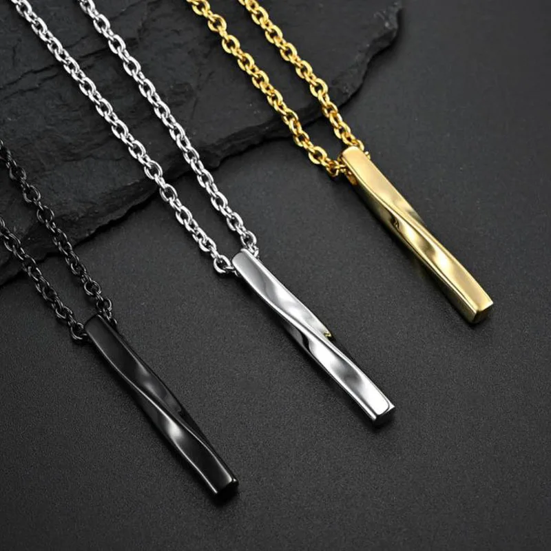 Fashion Pendant Necklace Men Trendy Simple Gothic Rectangle Clavicle Chain Metal Hip Hop Fashion Jewelry Gift Accessories 2022
Fashion Pendant Necklace Men Trendy Simple Gothic Rectangle Clavicle Chain Metal Hip Hop Fashion Jewelry Gift Accessories 2022