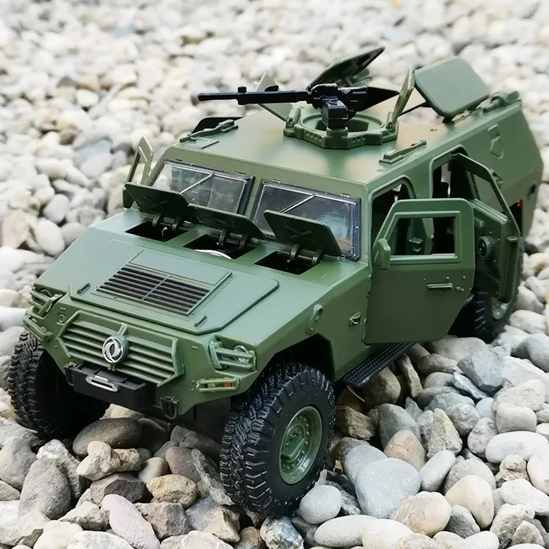1:28 военная модель бронированного автомобиля из сплава, литые металлические игрушки, внедорожники, танк, Взрывозащищенная модель автомобиля, детские подарки, игрушки
1:28 военная модель бронированного автомобиля из сплава, литые металлические игрушки, внедорожники, танк, Взрывозащищенная модель автомобиля, детские подарки, игрушки