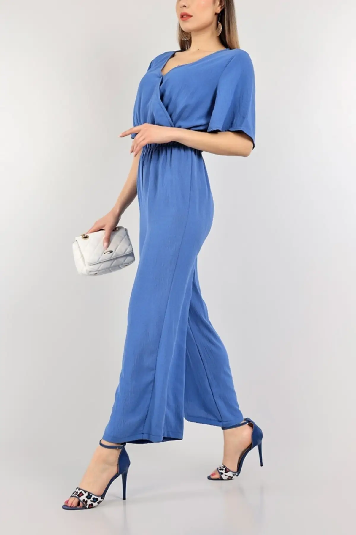 Women's Overalls Indigo Wide Leg aerostin Hot Style Quality Fabric Sleeveless Baggy Trousers Casual Jumpsuit
Women's Overalls Indigo Wide Leg aerostin Hot Style Quality Fabric Sleeveless Baggy Trousers Casual Jumpsuit