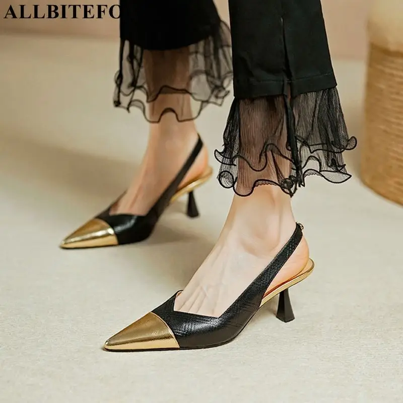 2022 New Arrival Golden Toe Fashion Genuine Leather Summer Expose The Heel Women Sandals Club Party Wedding Shoes High Heels
2022 New Arrival Golden Toe Fashion Genuine Leather Summer Expose The Heel Women Sandals Club Party Wedding Shoes High Heels