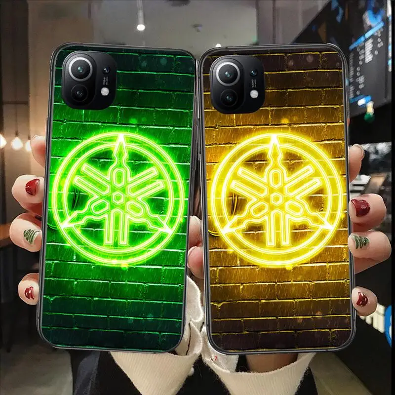 Motorcycle Racing YAMAHA Luxury Phone Case For Xiaomi 13 12 11T 9 11 10C 9T 8 9SE 11i Lite Ultra Note10 Poco F3 M4 M3 Pro Covers
Motorcycle Racing YAMAHA Luxury Phone Case For Xiaomi 13 12 11T 9 11 10C 9T 8 9SE 11i Lite Ultra Note10 Poco F3 M4 M3 Pro Covers