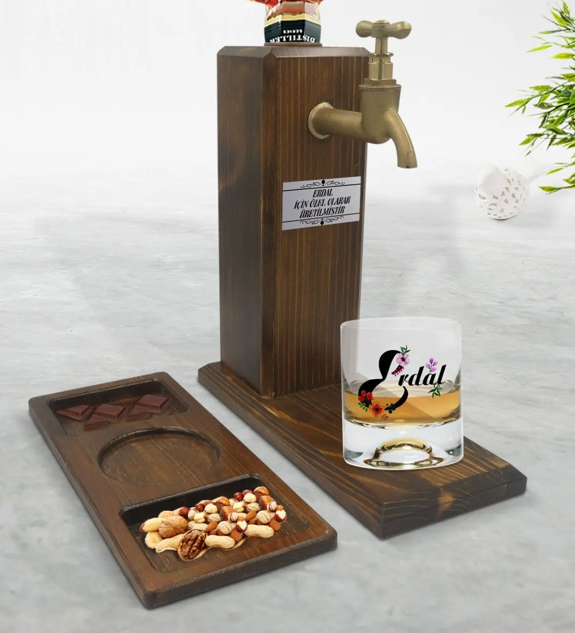 Personalized Letter Whisky Cup & Tap Natural Wood Stand & Solid Wood Rectangle Presentation Tabağı Confectionary Gift Seti-3
Personalized Letter Whisky Cup & Tap Natural Wood Stand & Solid Wood Rectangle Presentation Tabağı Confectionary Gift Seti-3