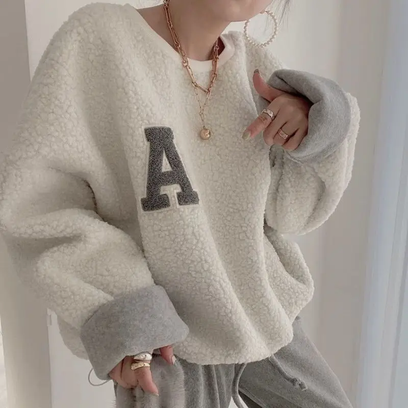 Hikigawa Winter Vintage Letter Embroidery Loose Lamb Women Pullover Coats Tops Casual Loose O Neck Hoodies All Match Sweatshirts
Hikigawa Winter Vintage Letter Embroidery Loose Lamb Women Pullover Coats Tops Casual Loose O Neck Hoodies All Match Sweatshirts