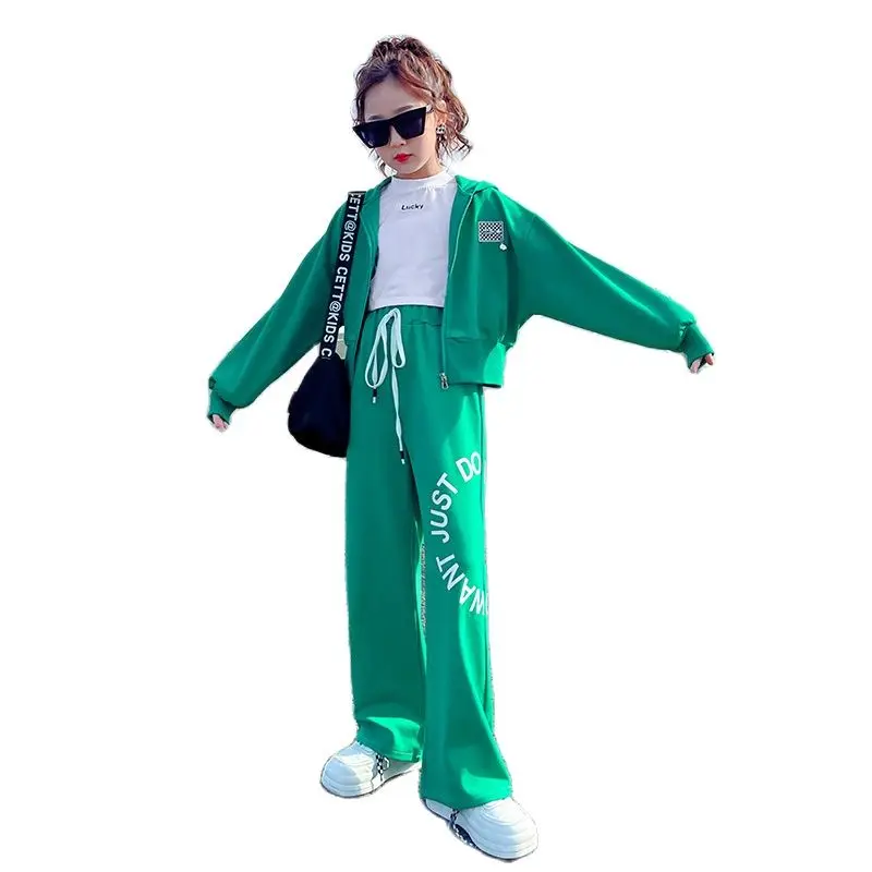 Girls Spring Casual Sportswear Kids Fashion Trend Print Hooded Jacket+ loose straight pants 2pcs set teenage new solid tracksuit
Girls Spring Casual Sportswear Kids Fashion Trend Print Hooded Jacket+ loose straight pants 2pcs set teenage new solid tracksuit