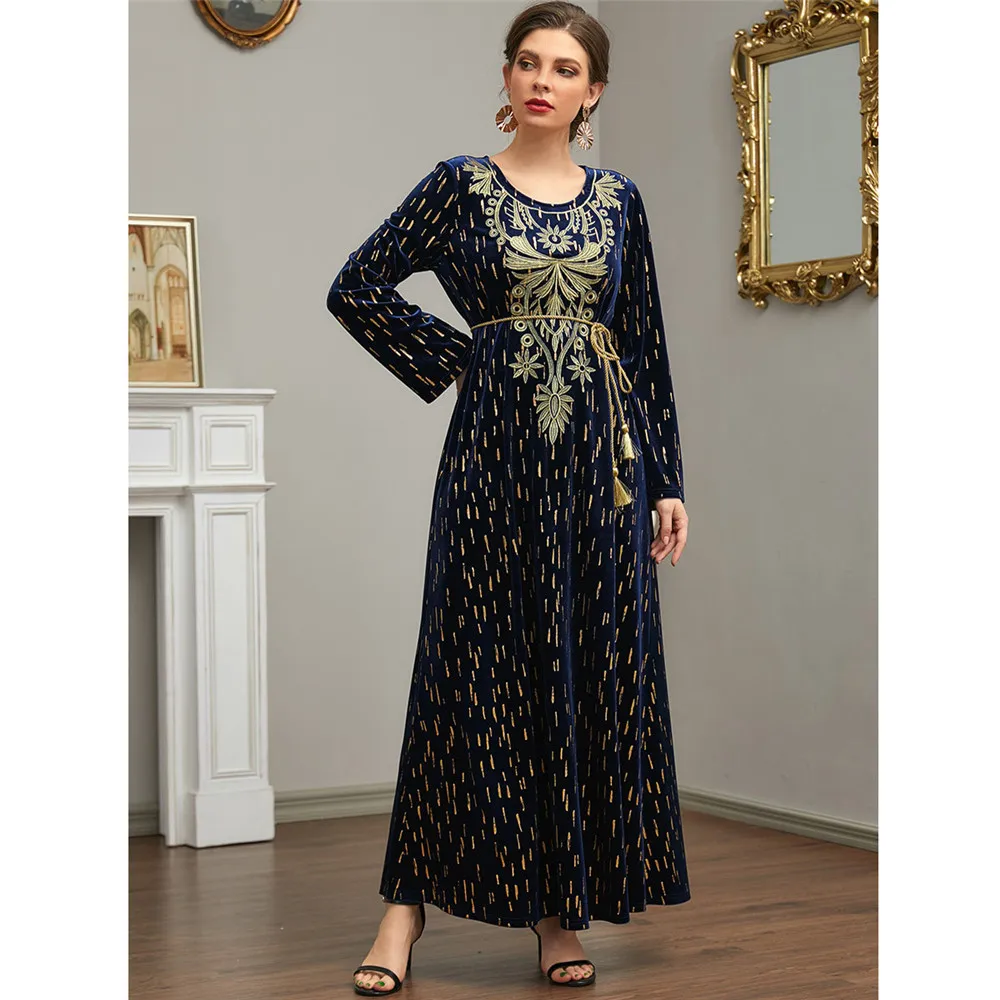 Velvet Embroidered Abaya Autumn Winter Maxi Dress Women Muslim Islamic Jalabiya Dubai Turkey Kaftan Arab Robe Party Gown Caftan
Velvet Embroidered Abaya Autumn Winter Maxi Dress Women Muslim Islamic Jalabiya Dubai Turkey Kaftan Arab Robe Party Gown Caftan