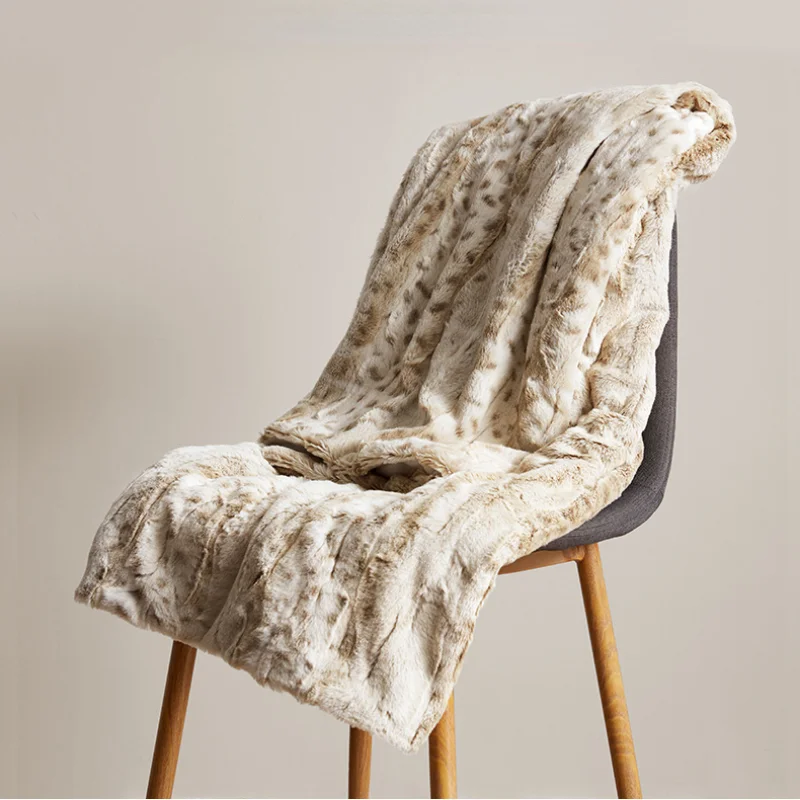 Thickened White Leopard Print Blanket Winter New Double Layer Nap Warm Cover Throw for Sofa Bed Plaid Coraline Fluffy Travel
Thickened White Leopard Print Blanket Winter New Double Layer Nap Warm Cover Throw for Sofa Bed Plaid Coraline Fluffy Travel