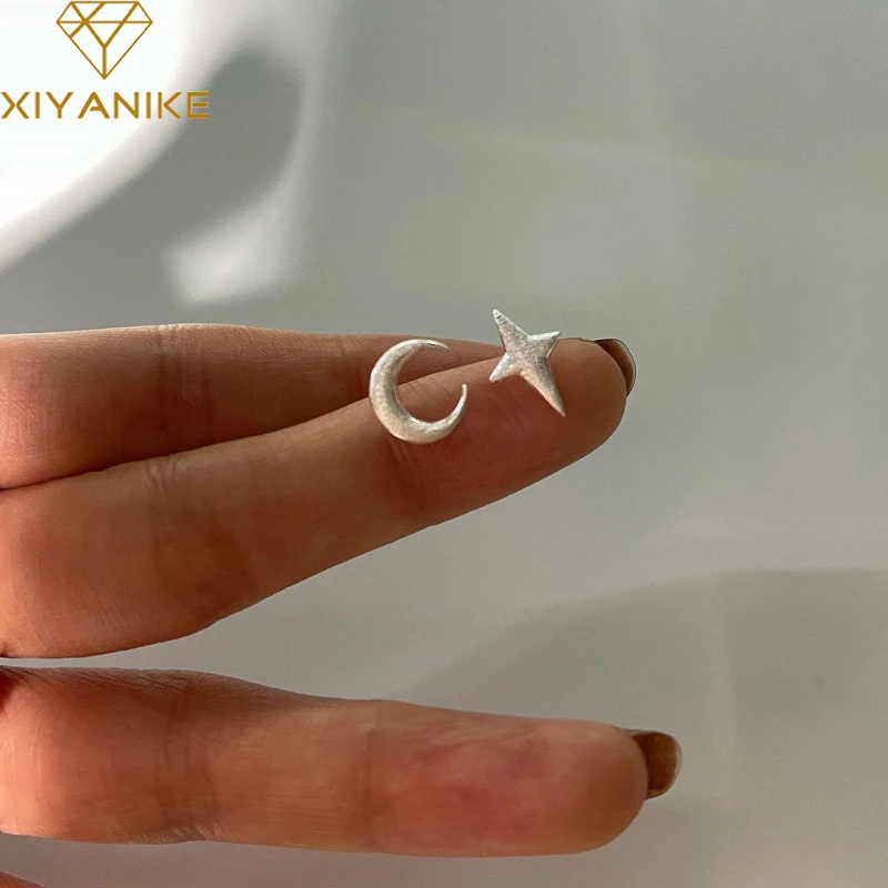 XIYANIKE Silver Color Star Moon Earrings Studs For Women Girl New Fashion Trendy Jewelry Gift Party Wedding сережки женские 2022
XIYANIKE Silver Color Star Moon Earrings Studs For Women Girl New Fashion Trendy Jewelry Gift Party Wedding сережки женские 2022