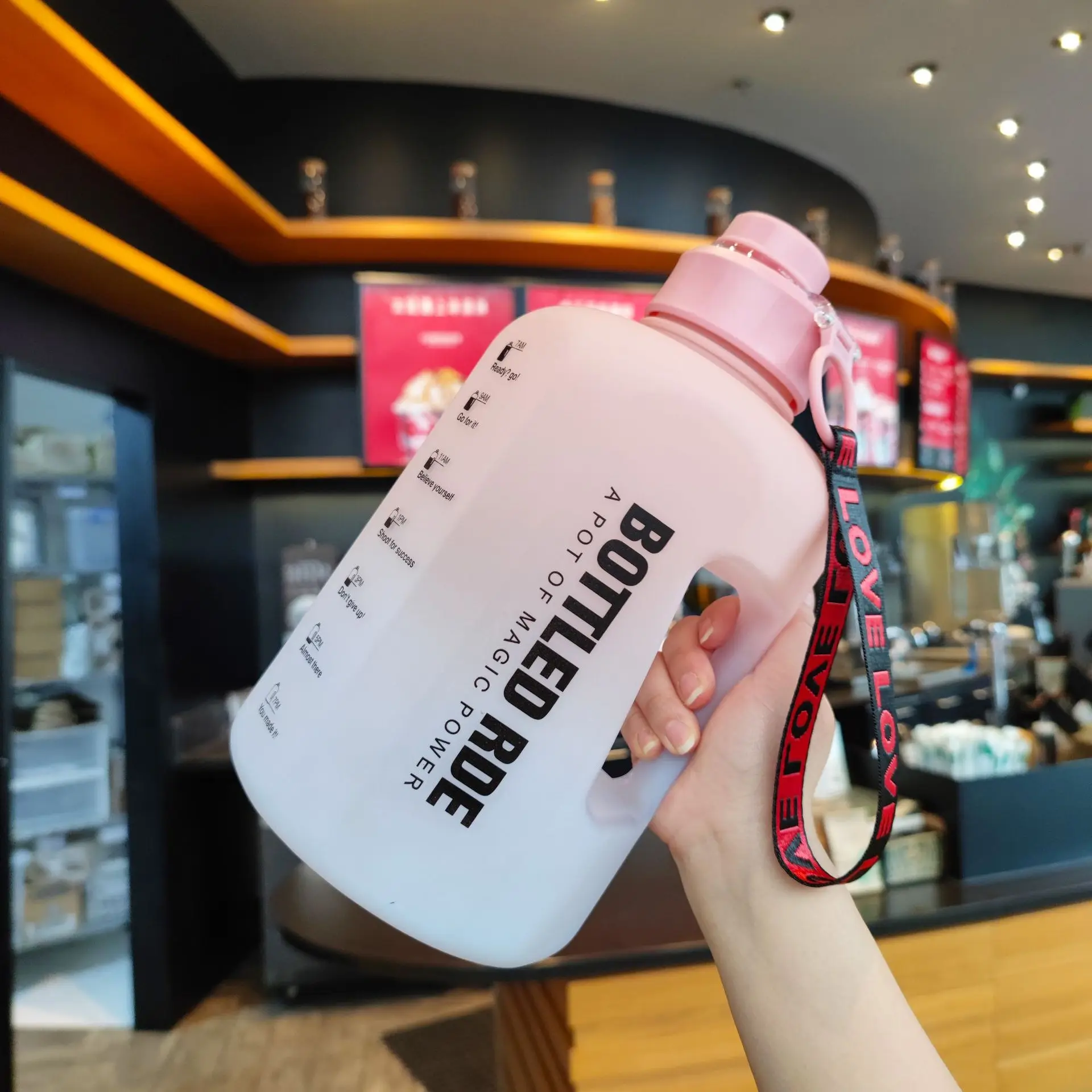 2.2L Sport Water Bottle Space Cup Large Capacity Water Cup Fitness Water Kettle Outdoor Drinkware 2022 Hand Type Bottle Cute Cup
2.2L Sport Water Bottle Space Cup Large Capacity Water Cup Fitness Water Kettle Outdoor Drinkware 2022 Hand Type Bottle Cute Cup